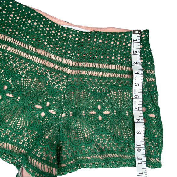 English Factory shorts Size Small Green lace - Picture 4 of 6
